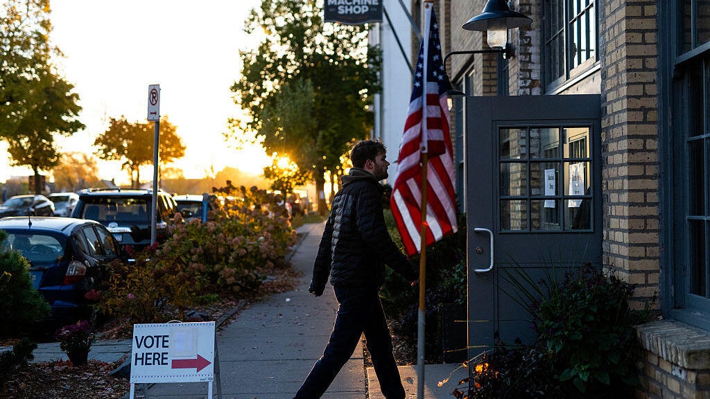 Early in-person voting kicks off in Minnesota: Here's what to know — WCCO / CBS Minnesota, White Bear Lake Community news
