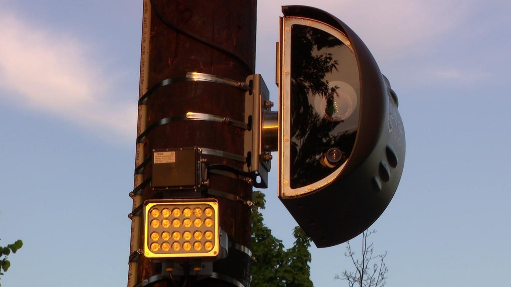 Do speed cameras make drivers slow down? — WCCO / CBS Minnesota, White Bear Lake Technology news