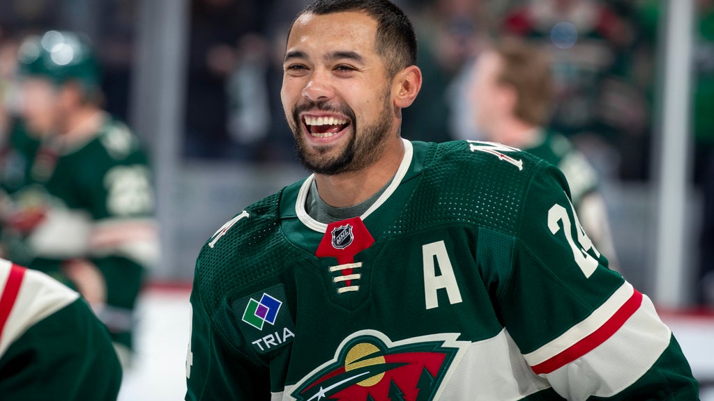 Defenseman Mathew Dumba retiring after 13 NHL seasons with 5 different teams — WCCO / CBS Minnesota, White Bear Lake Sports news