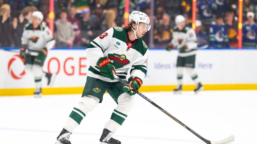 Quinn Hughes has goal, assist in his Vancouver return in Wild's 4-2 victory — WCCO / CBS Minnesota, White Bear Lake Sports news