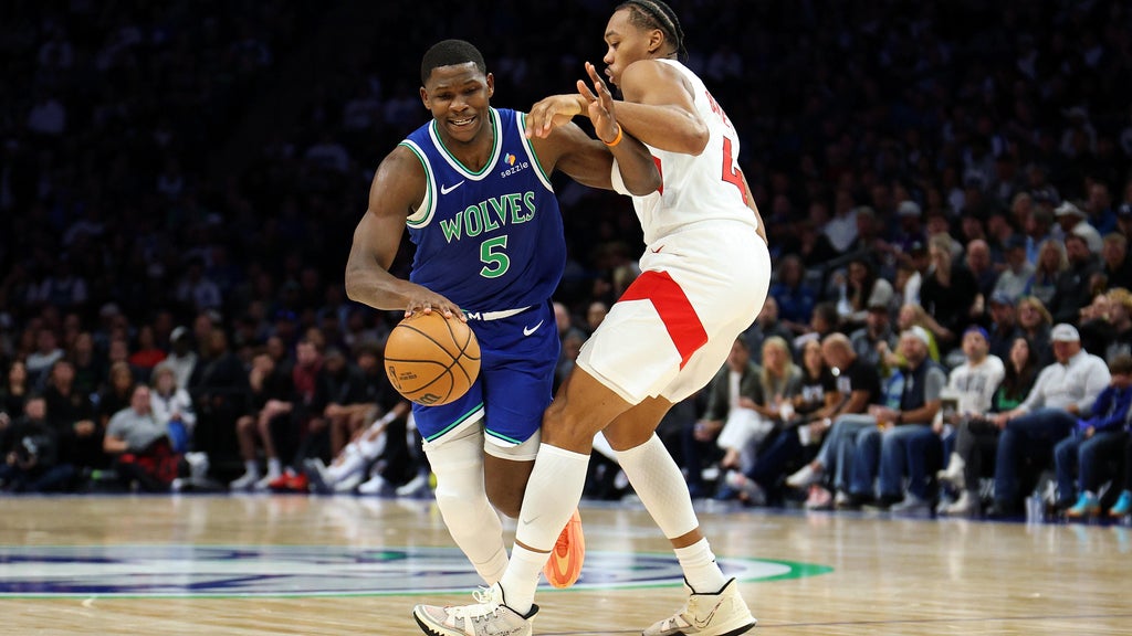 Timberwolves stay unbeaten with 117-94 win over Raptors in home opener — WCCO / CBS Minnesota, White Bear Lake Sports news