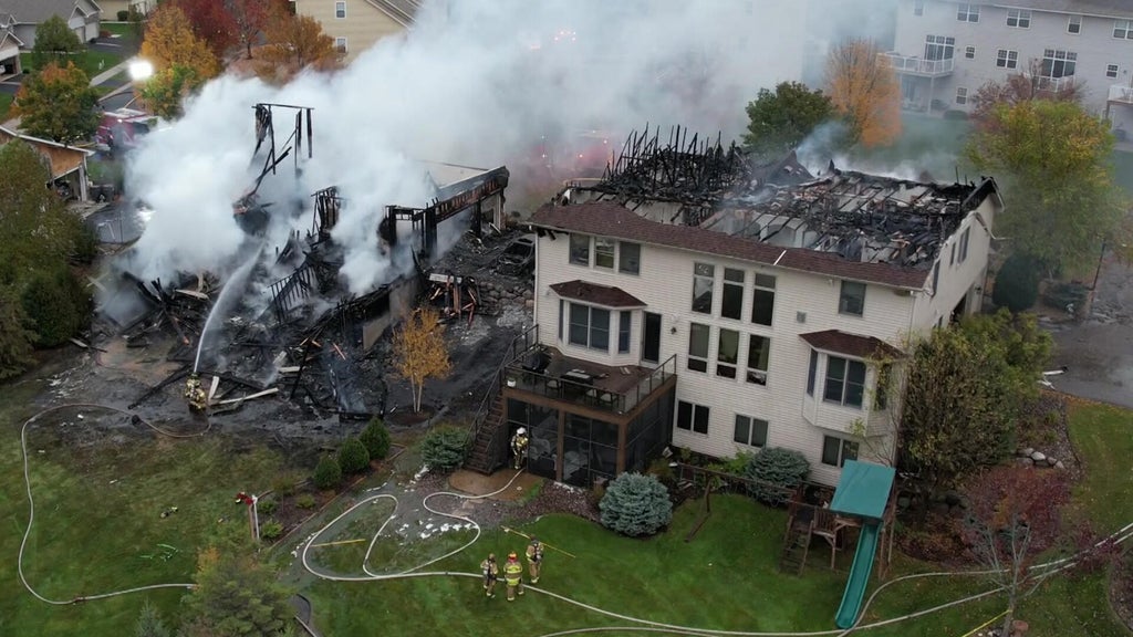 1 person unaccounted for in Victoria neighborhood fire, mayor says — WCCO / CBS Minnesota, White Bear Lake Real Estate news