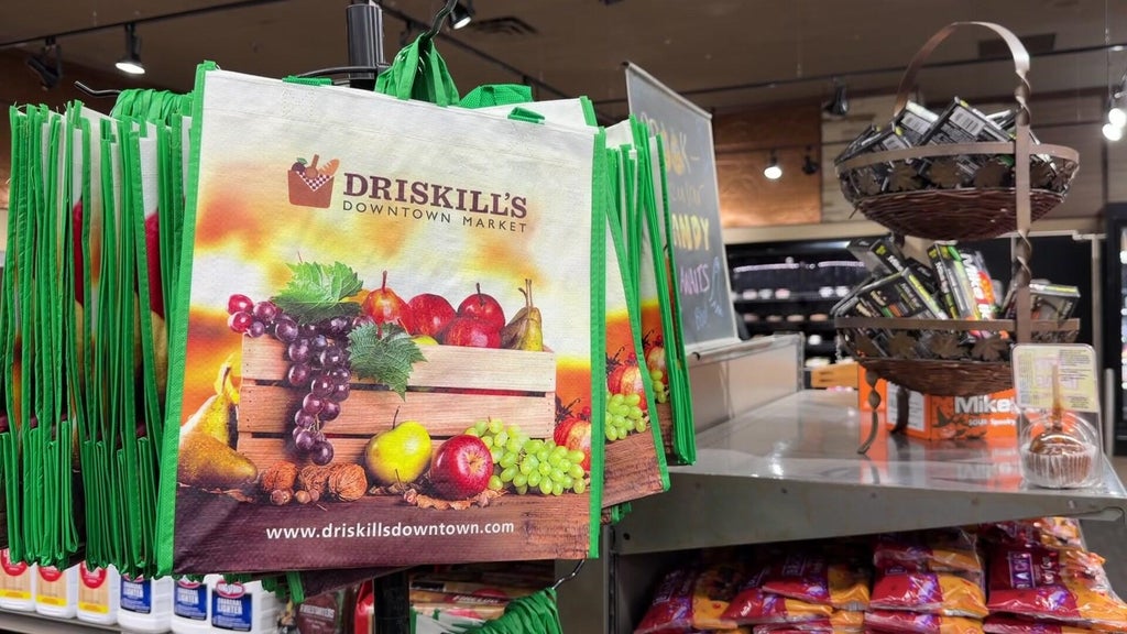 Hopkins grocery store seeks community support amid sales struggles — WCCO / CBS Minnesota, White Bear Lake Government news