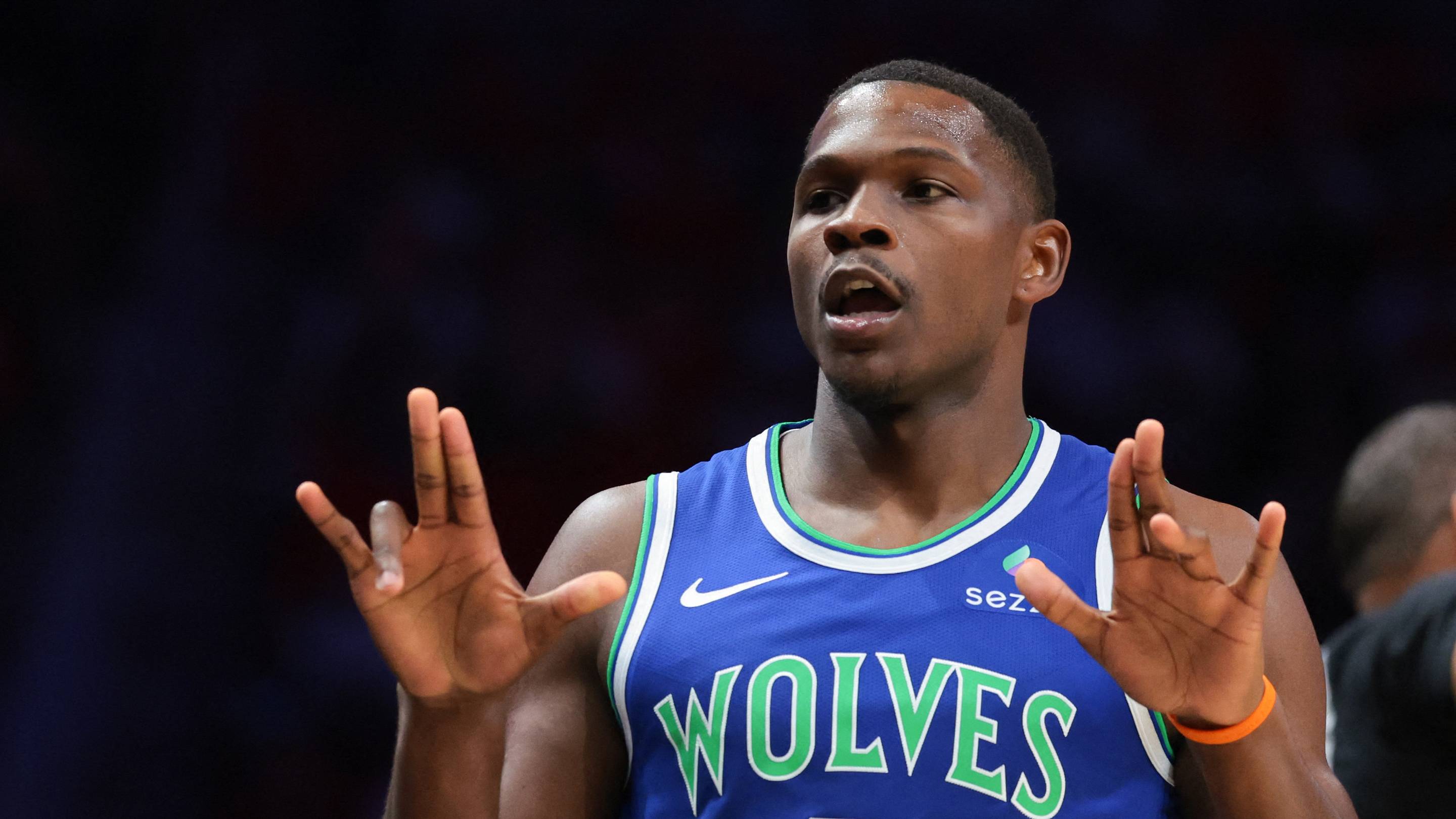 Anthony Edwards' two-way impact makes his 45-point opening night even more impressive — Dunking With Wolves (T-Wolves), White Bear Lake Sports news