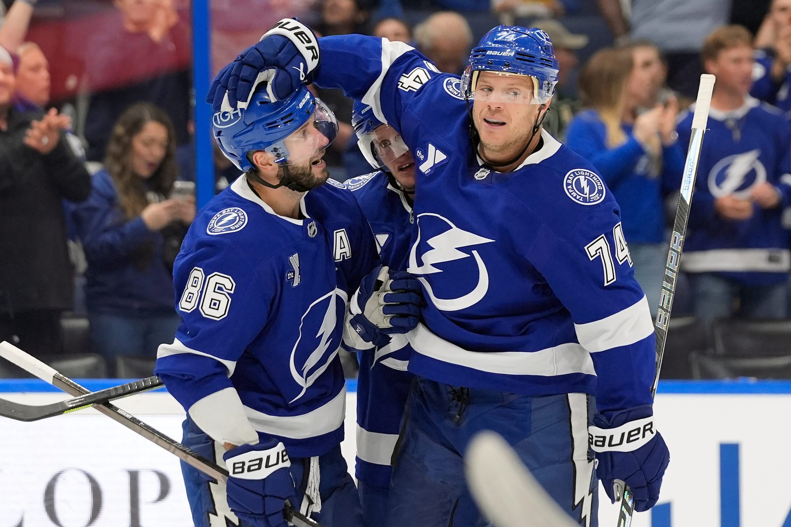 Carlson scores twice to help the Lightning beat the Wild 3-2 — KSTP 5, White Bear Lake Business news