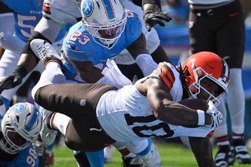 Chicago Bears acquire DT Jeffery Simmons in trade with the Tennessee Titans, AP source says — White Bear Lake Business news