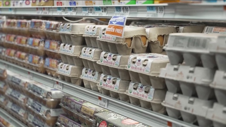 Bad vibes or big warning? The disconnect between consumer sentiment and actual spending keeps growing — KARE 11 Local, White Bear Lake Community news