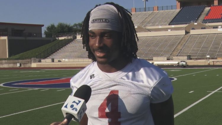 Midway's Lathan Whisenton sets school record for career rushing touchdowns — KCEN (Central Texas), White Bear Lake Schools news