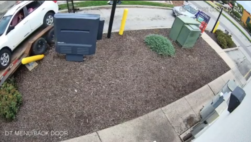 Watch: Driver towing vehicle crashes in Taco Bell drive-thru — FOX 9, White Bear Lake Community news