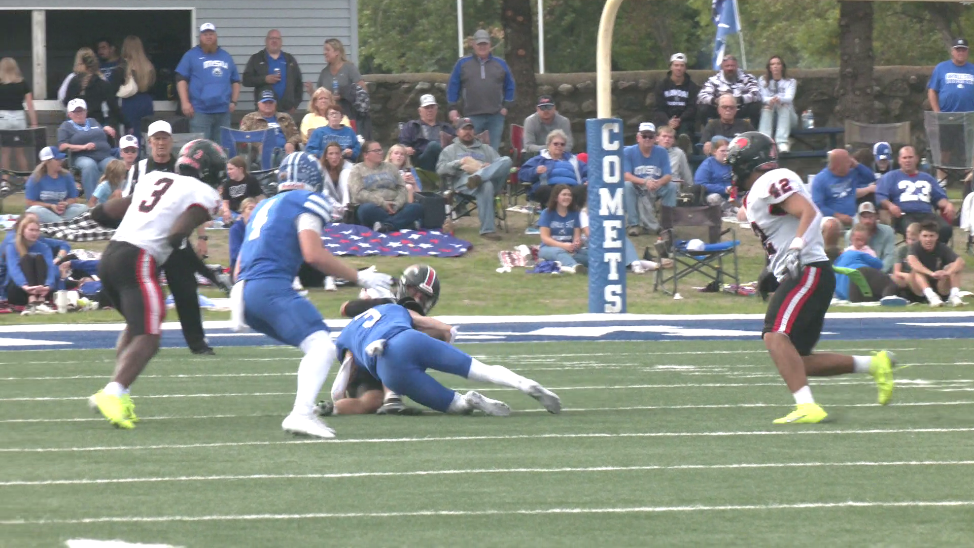 Mayville State honors Matthew Donovan in first home game since injury — FOX 9, White Bear Lake Sports news