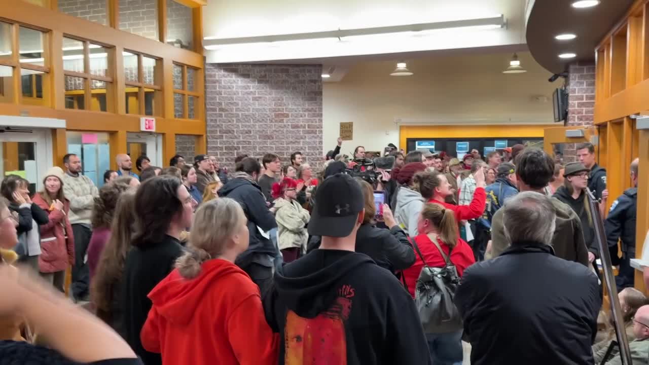 Hermantown council delays data center vote after protests erupt at Monday meeting — White Bear Lake Technology news