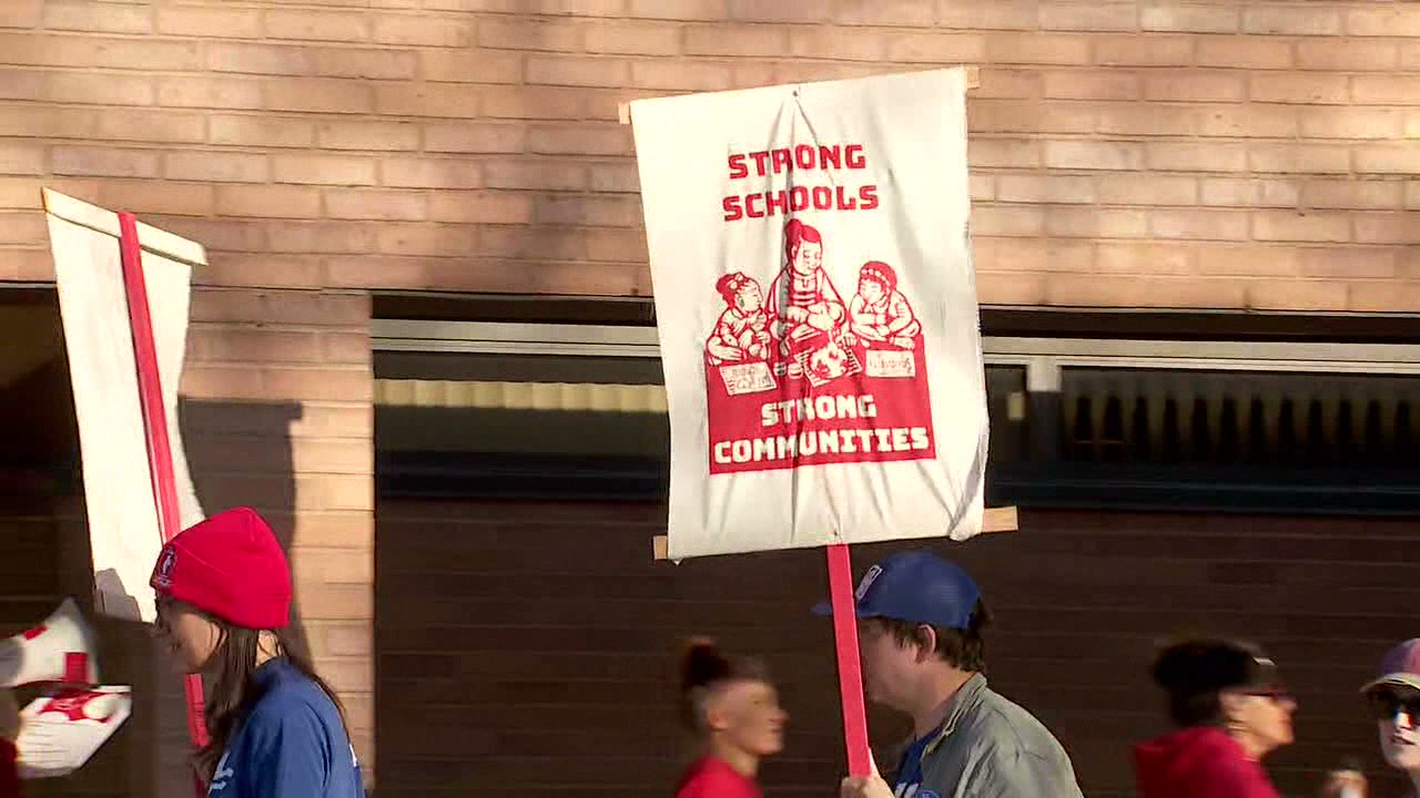 St. Paul Public Schools board delays vote on midyear teacher cuts — FOX 9, White Bear Lake Schools news