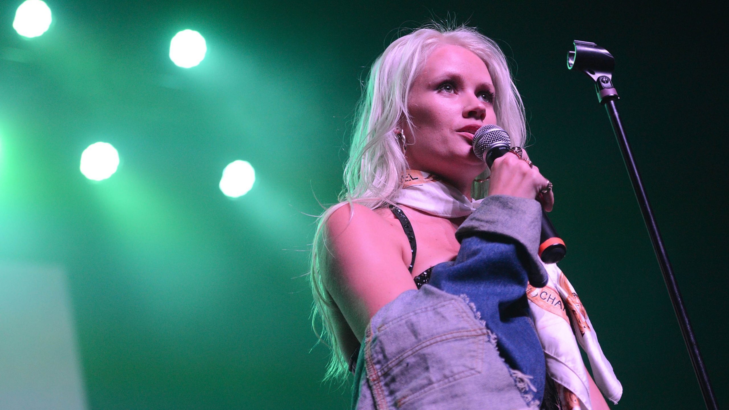 Lauren Bennett, 'Party Rock Anthem' singer, cause of death revealed: Reports — FOX 9