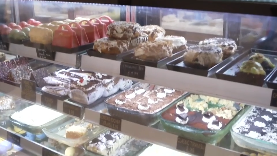 Haraz brings Yemeni coffee and unique crunchy pastries to Pembroke Pines — WSVN Entertainment, White Bear Lake Business news